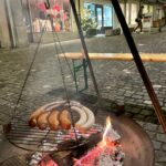 fwv-feuerwehrverein-lenzburg-adventsfeier-2022-wuerste-auf-grill