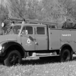 fwv-feuerwehrverein-lenzburg-tanker61-wiese-seitlich